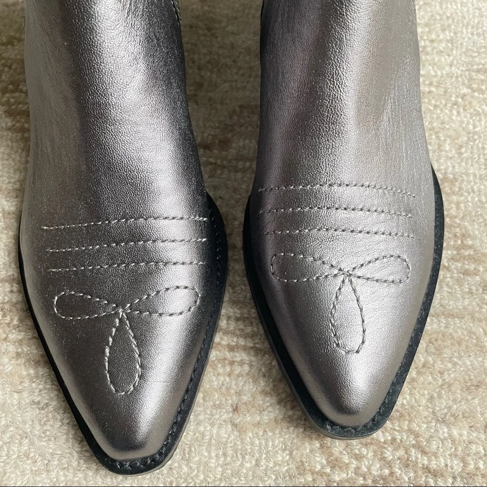 Botkier Texas Western Silver Ankle Boots Booties 9.5 - Picture 5 of 7